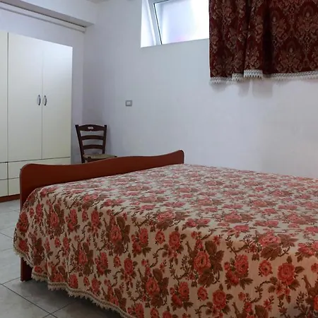 Casa Fronte Mare Posto Rosso 8 Posti Letto Ferienhaus