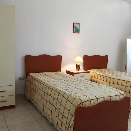 Ferienhaus Casa Fronte Mare Posto Rosso 8 Posti Letto *