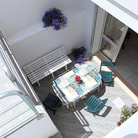 Casa Fronte Mare Posto Rosso 8 Posti Letto