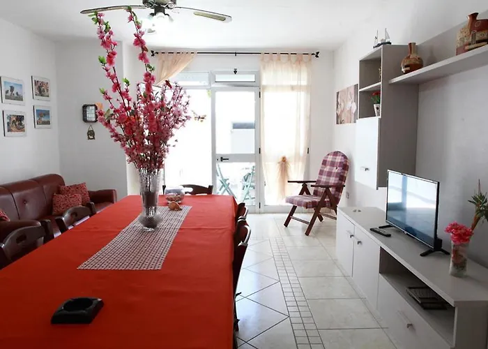 Casa Fronte Mare Posto Rosso 8 Posti Letto
