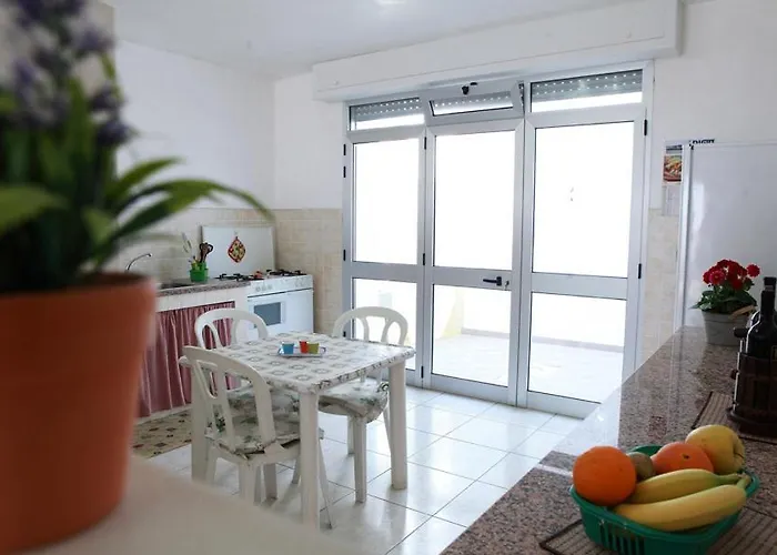 Casa Fronte Mare Posto Rosso 8 Posti Letto بيت للعطل *