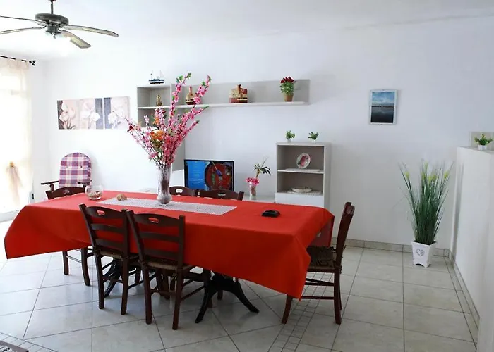 Casa Fronte Mare Posto Rosso 8 Posti Letto *