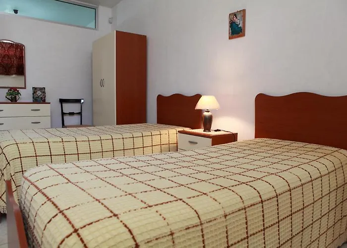 Casa Fronte Mare Posto Rosso 8 Posti Letto בית נופש טורה סן ג'ובאני אוג'נטו
