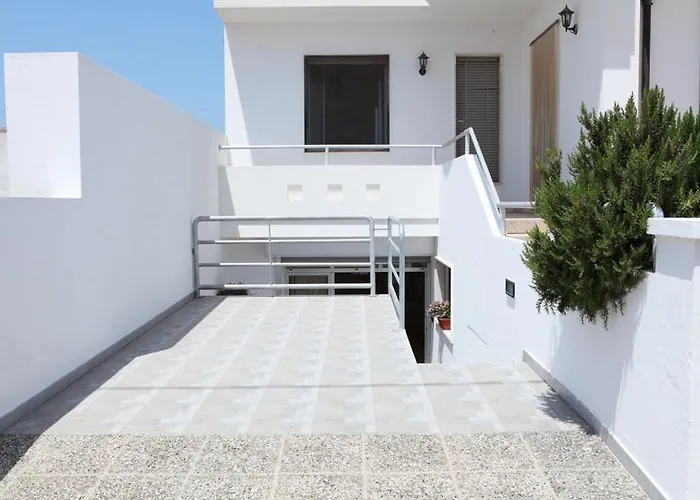 Casa Fronte Mare Posto Rosso 8 Posti Letto
