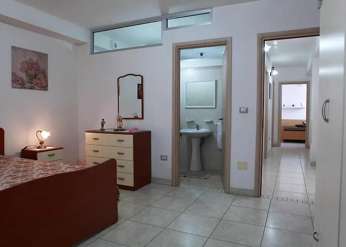 Casa Fronte Mare Posto Rosso 8 Posti Letto * טורה סן ג'ובאני אוג'נטו